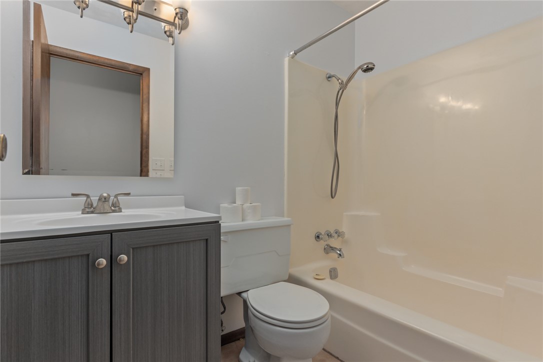 1009 Henrietta Street Property Photo 21