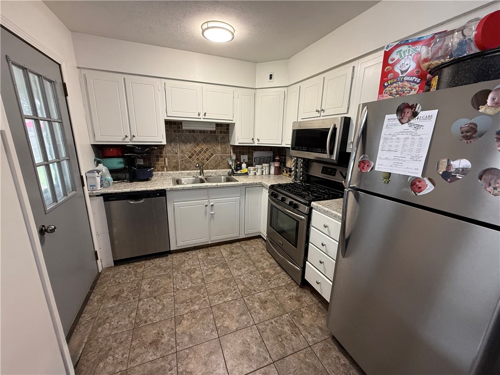 126 State Street Property Photo 6