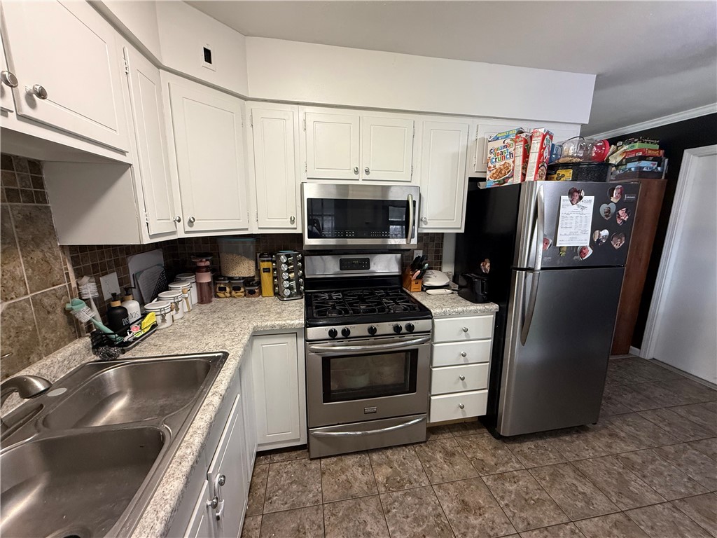 126 State Street Property Photo 7