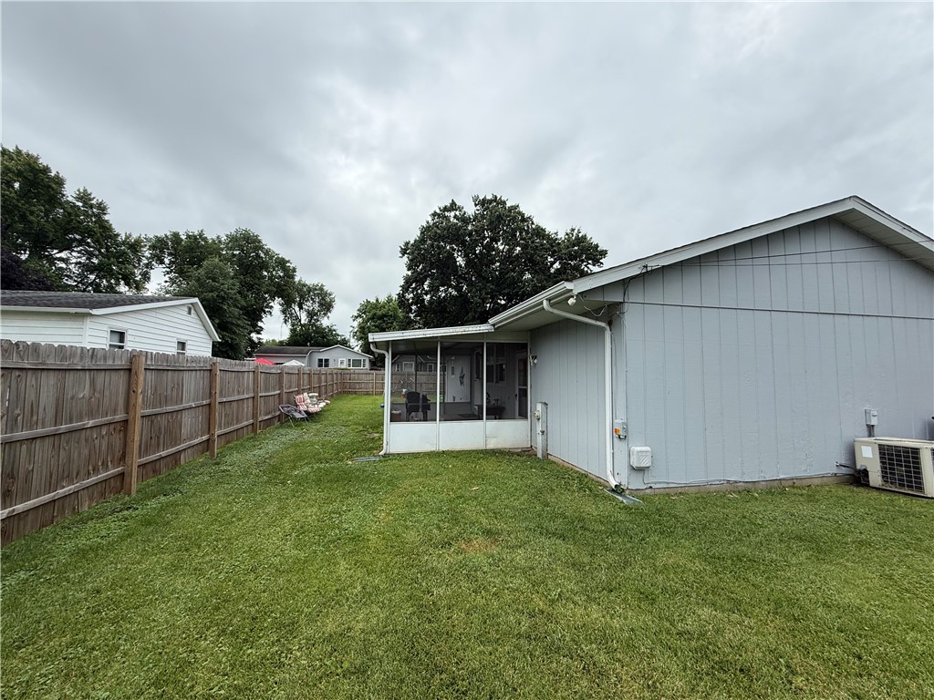 126 State Street Property Photo 18