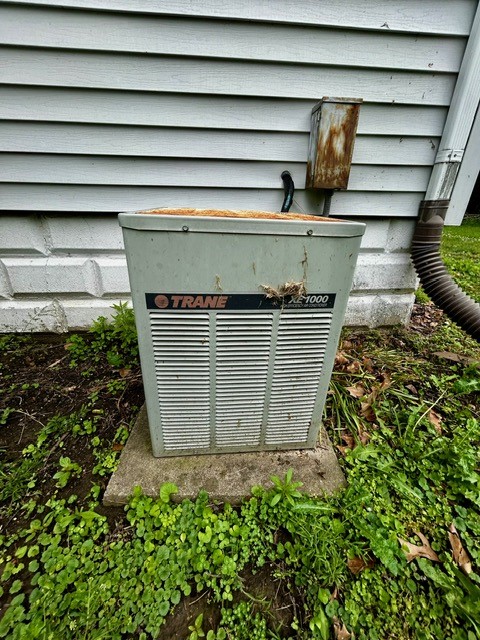1010 N Summit Avenue Property Photo 18