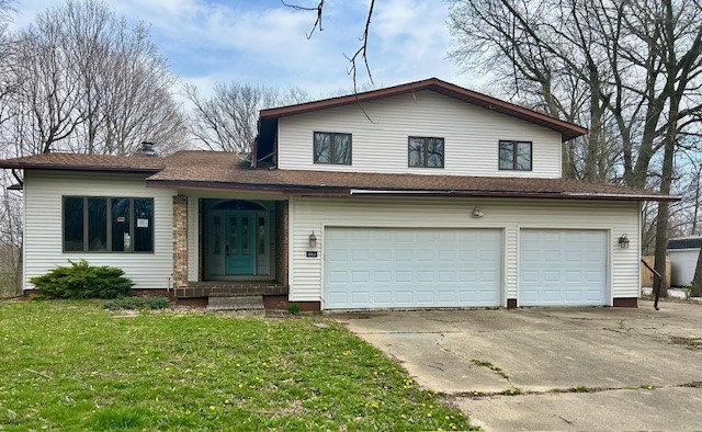 6680 John Drive Property Photo 1