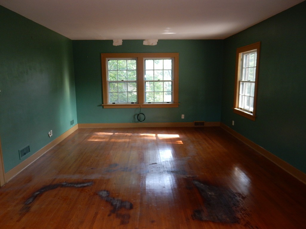 635 S Seigel Street Property Photo 17