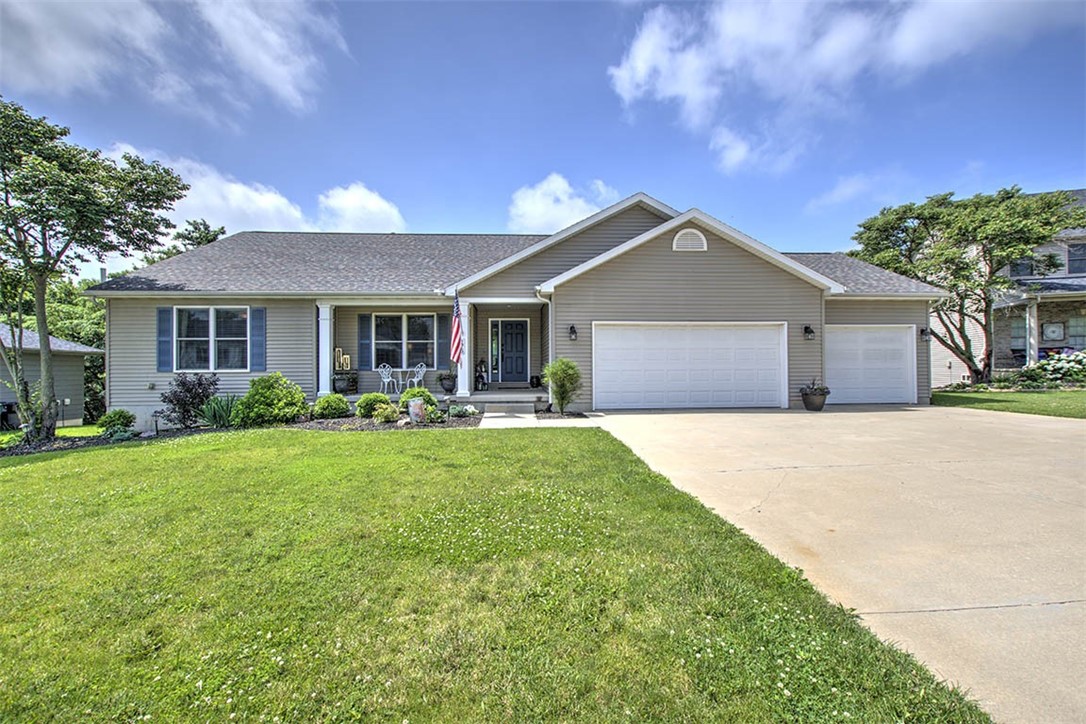 175 Lexington Circle Property Photo