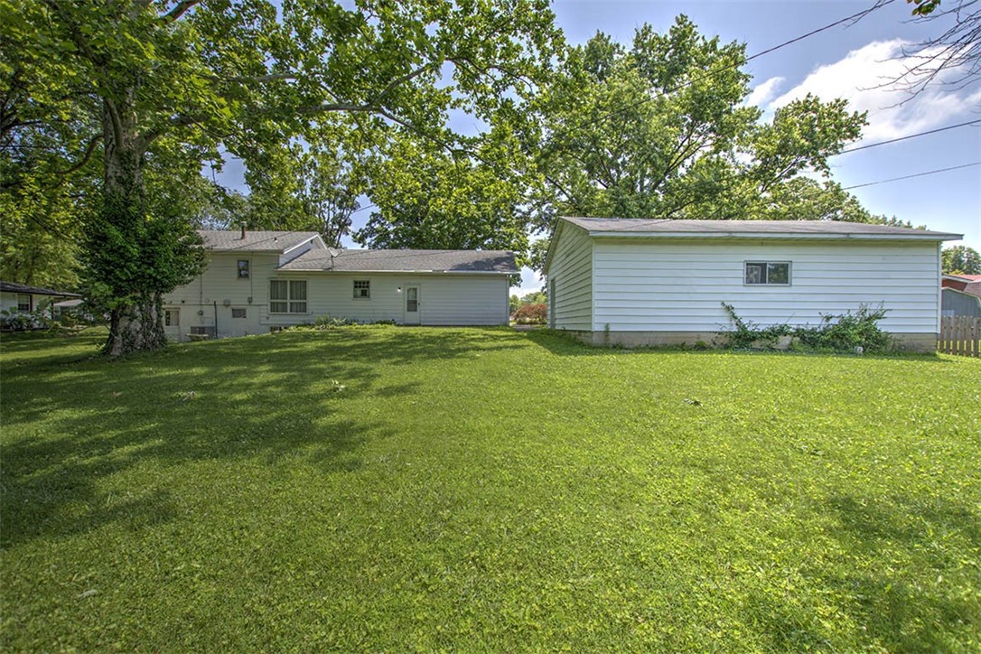 3333 N University Avenue Property Photo 24