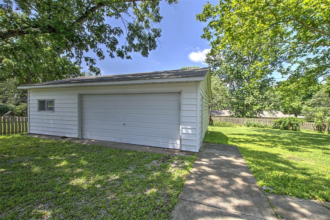 3333 N University Avenue Property Photo 27