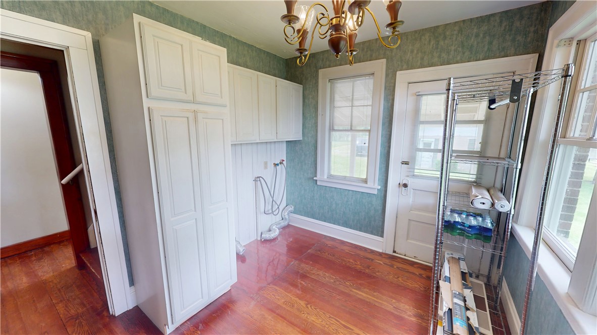 104 E North Street Property Photo 24