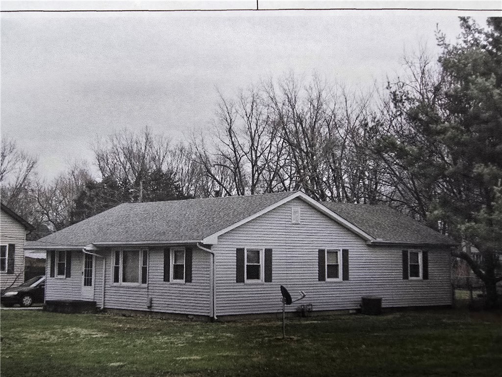 115 E Glenn Street Property Photo 1