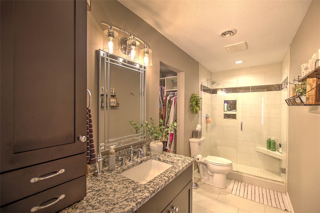 160 Hickory Point Court Property Photo 20