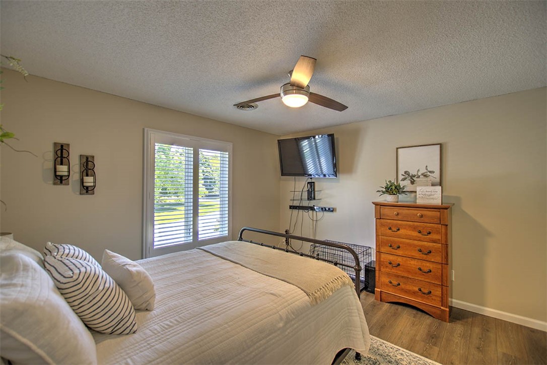 160 Hickory Point Court Property Photo 26