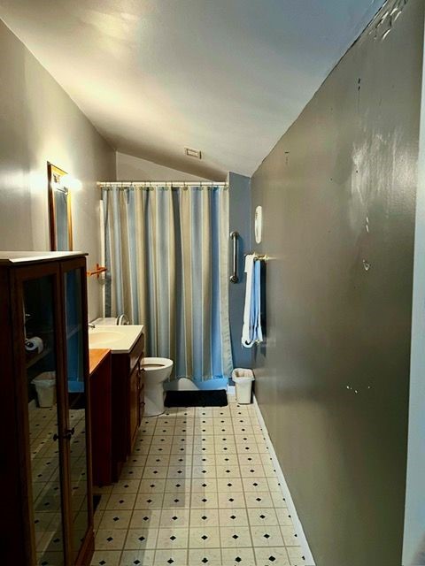 311 E Collett Street Property Photo 14