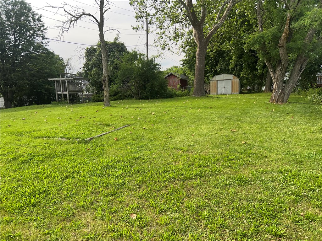 1017 N Linden Avenue Property Photo 20