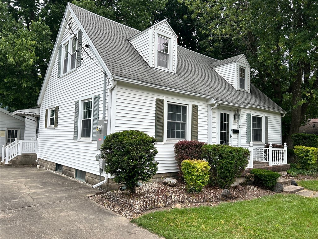 8 Noyes Court Property Photo 2