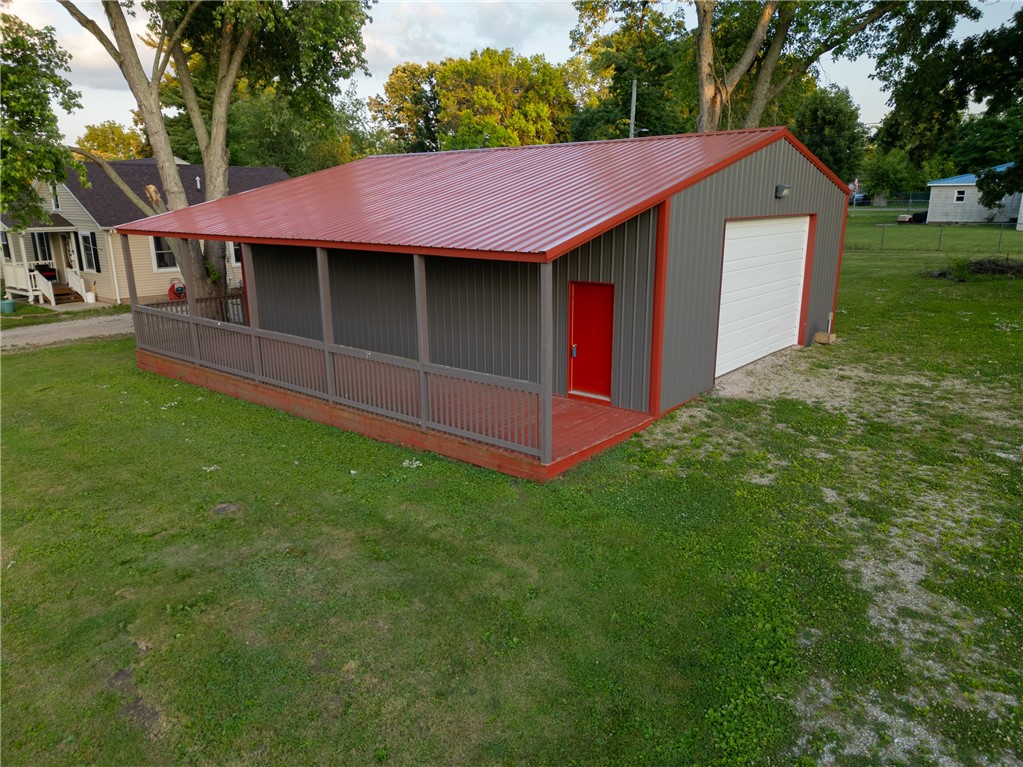 306 Pine Street Property Photo 1