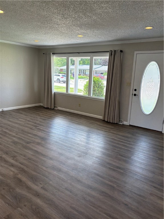 905 W Evergreen Avenue Property Photo 2