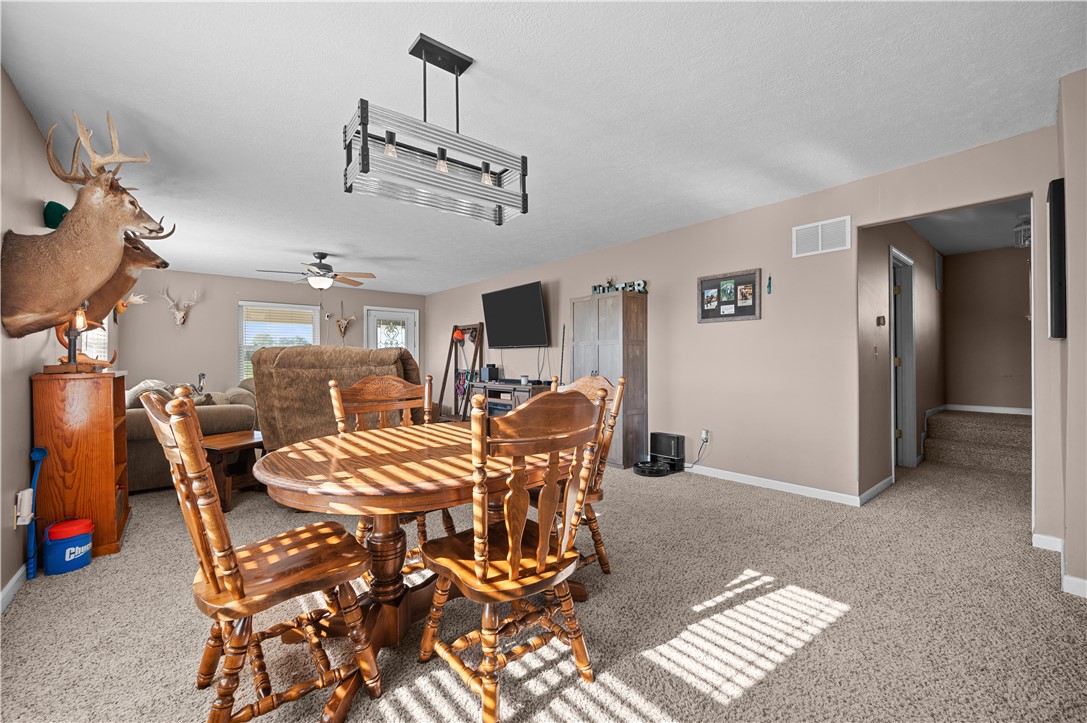 17200 E 1350th Road Property Photo 8