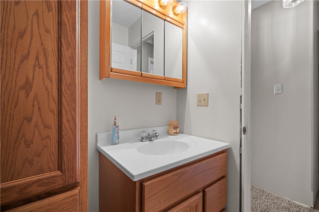 17200 E 1350th Road Property Photo 24