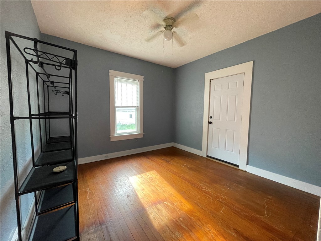 3216 Champaign Avenue Property Photo 11