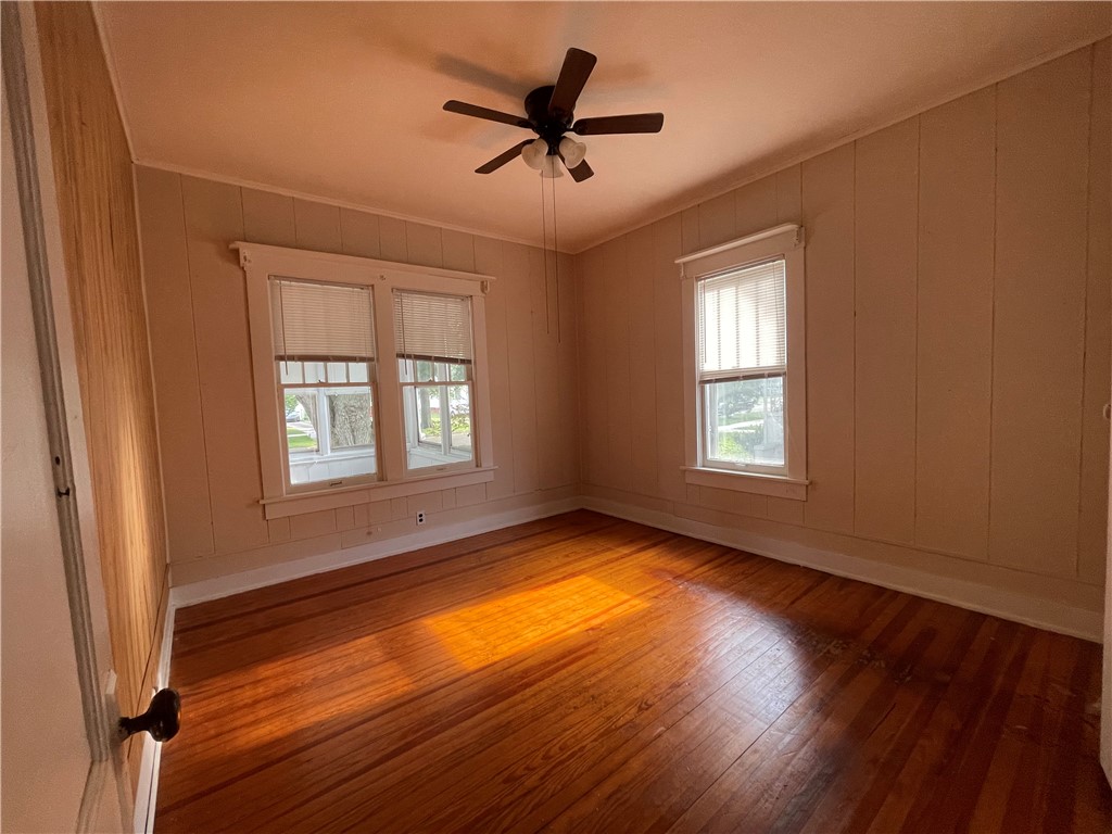 3216 Champaign Avenue Property Photo 13