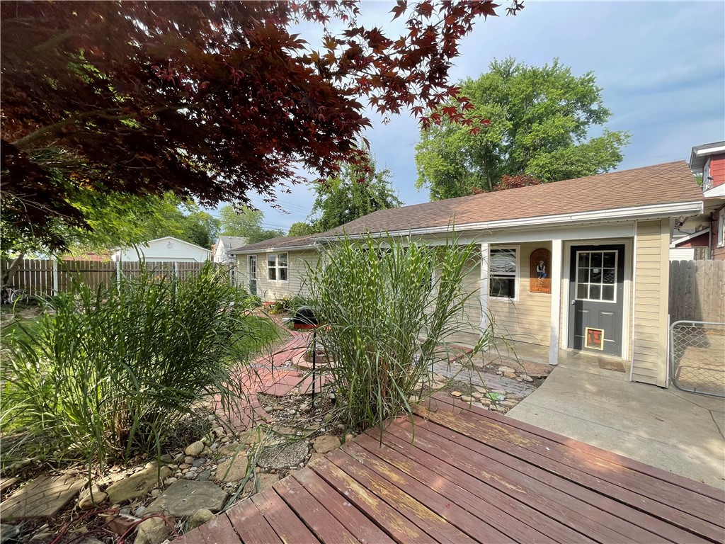 3216 Champaign Avenue Property Photo 15