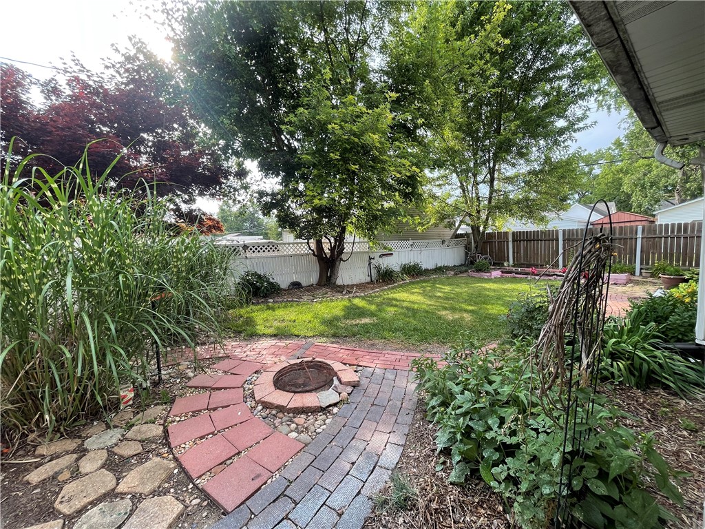 3216 Champaign Avenue Property Photo 16