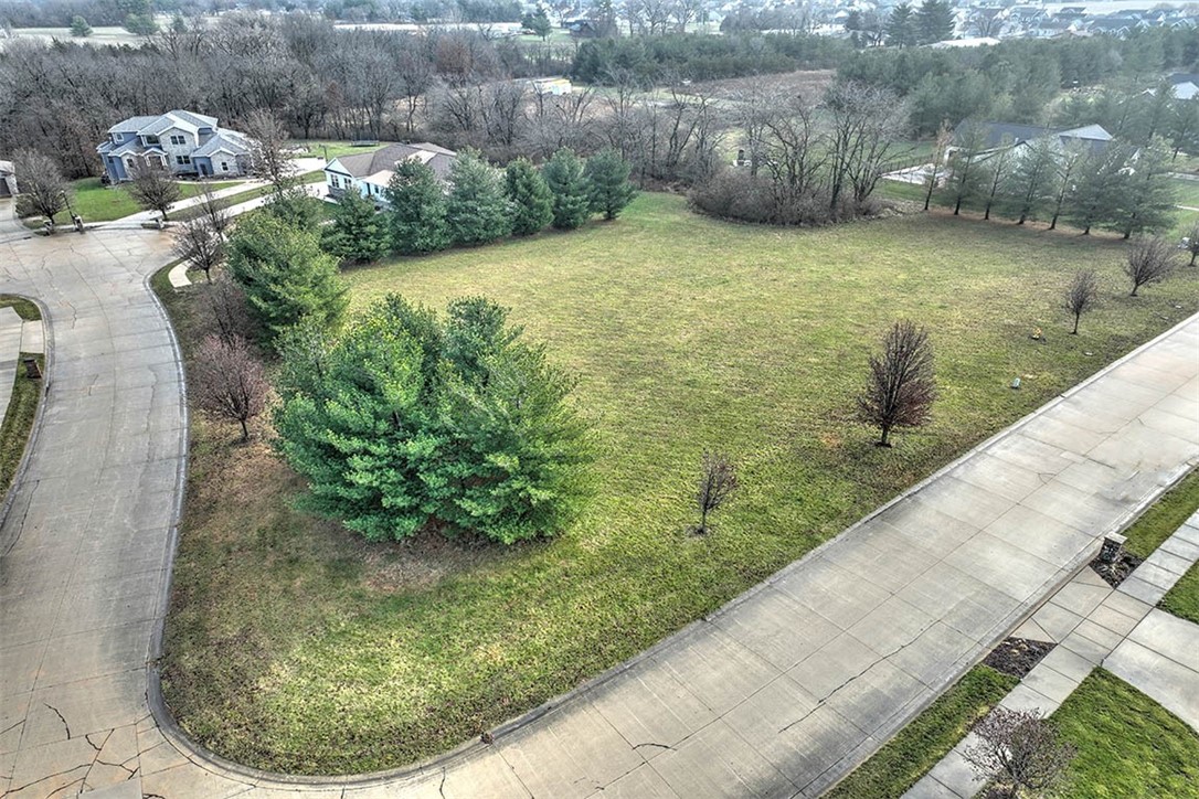 2110 Buckhead Lane Property Photo 2