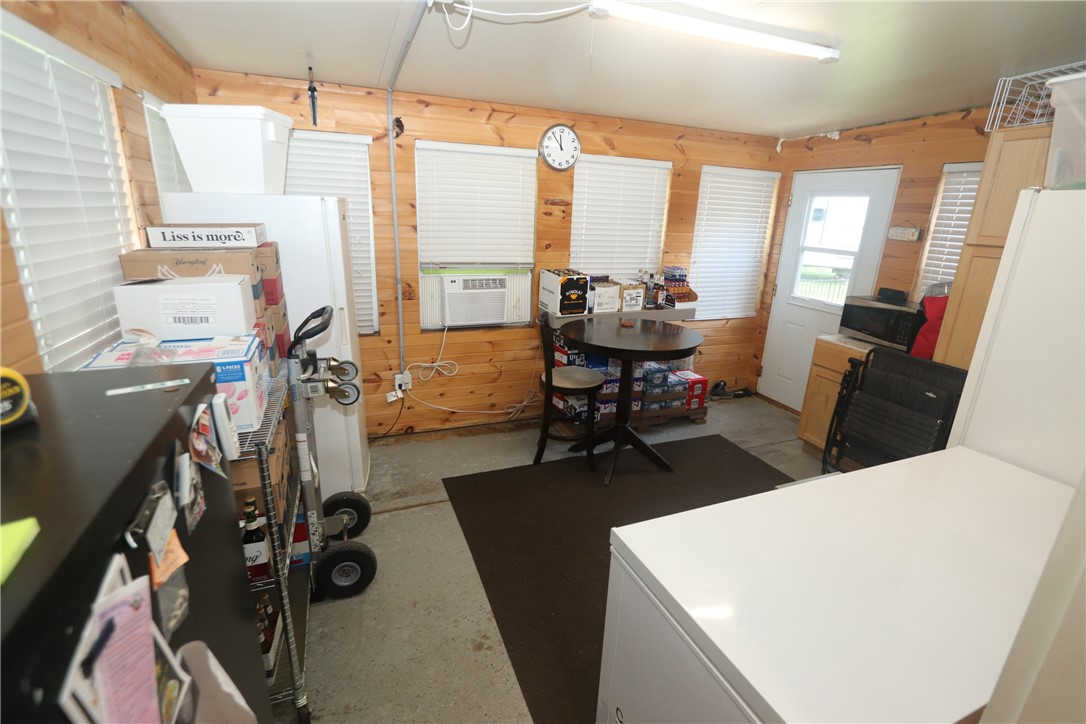 1643 County Highway 42 Property Photo 21