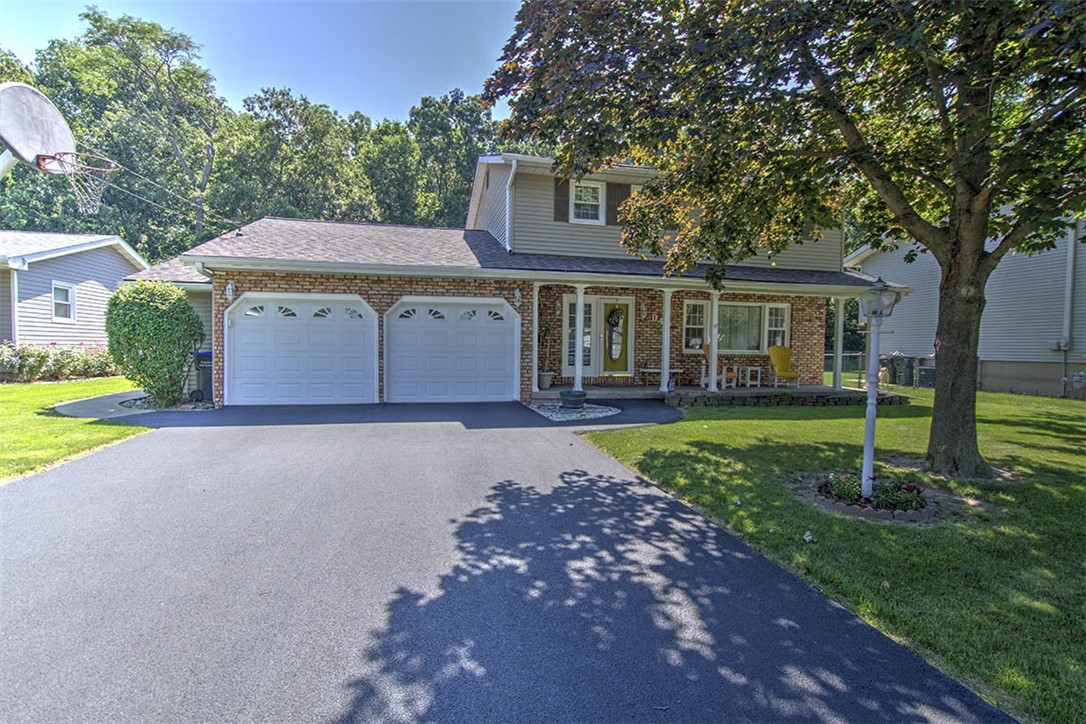 940 Kirk Drive Property Photo 3