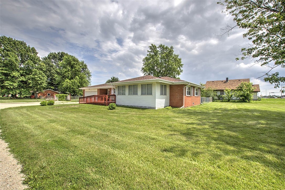 710-716 S Us-51 Property Photo 9