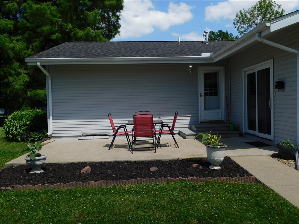 205 Monroe Street Property Photo 2