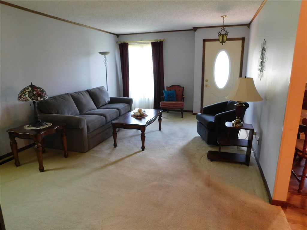 205 Monroe Street Property Photo 4