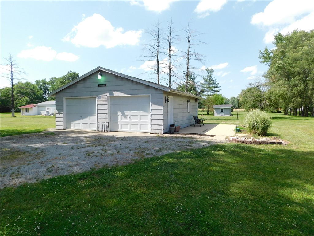 205 Monroe Street Property Photo 6
