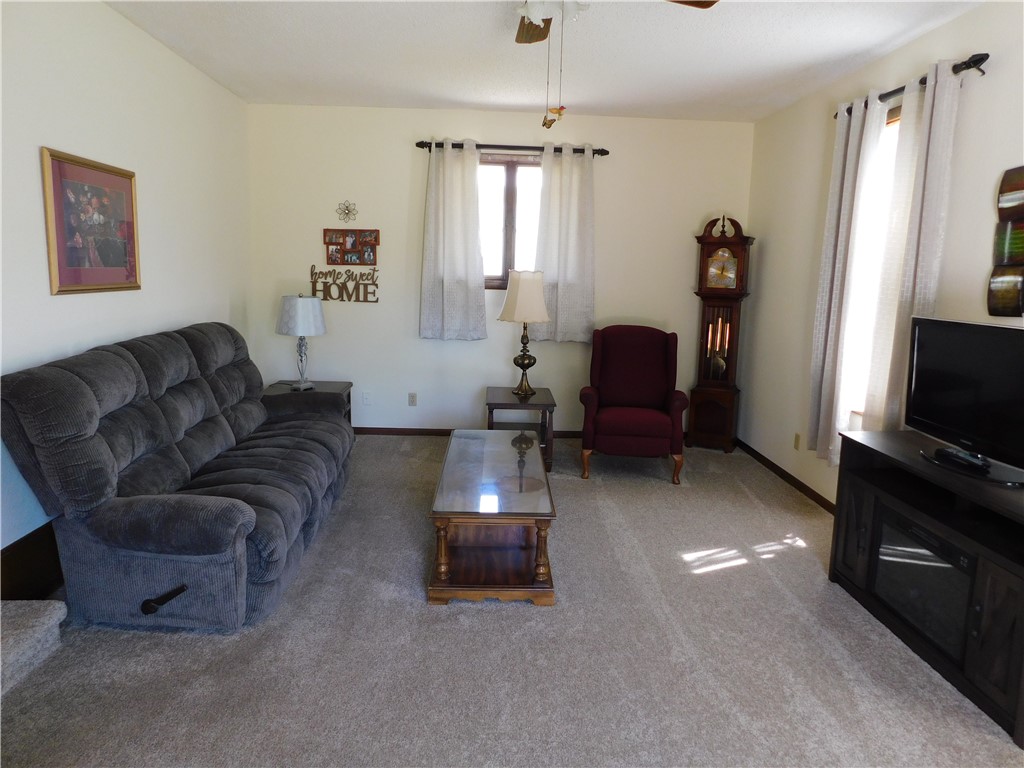 205 Monroe Street Property Photo 10
