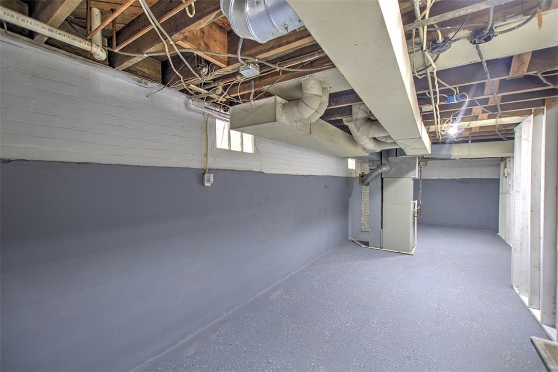 311 Oakcrest Avenue Property Photo 29