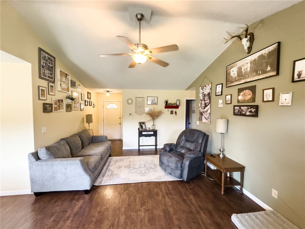 515 Horseshoe Lane Property Photo 21