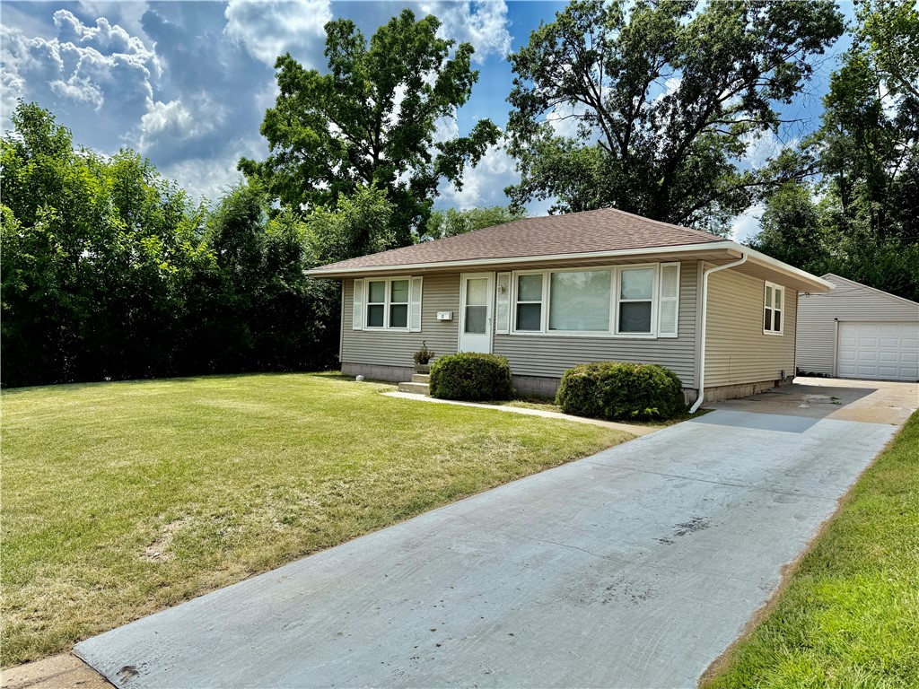 127 Isabella Drive Property Photo 1