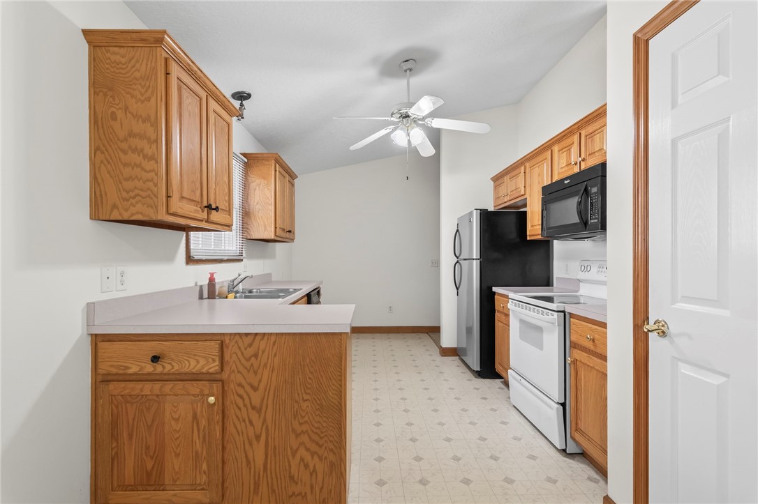 2819 E Wood Street Property Photo 11