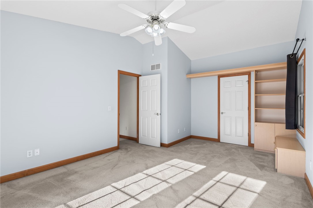 2819 E Wood Street Property Photo 15