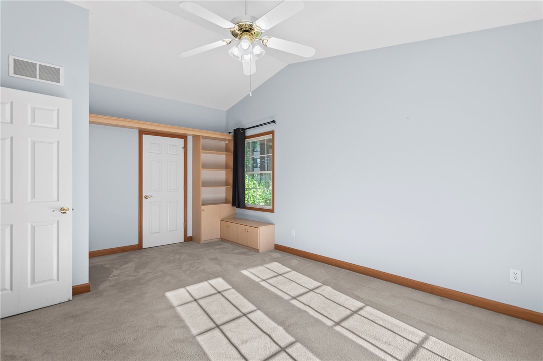 2819 E Wood Street Property Photo 16
