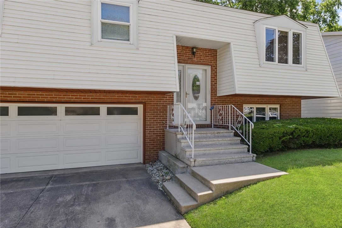3632 N Dove Drive Property Photo 3