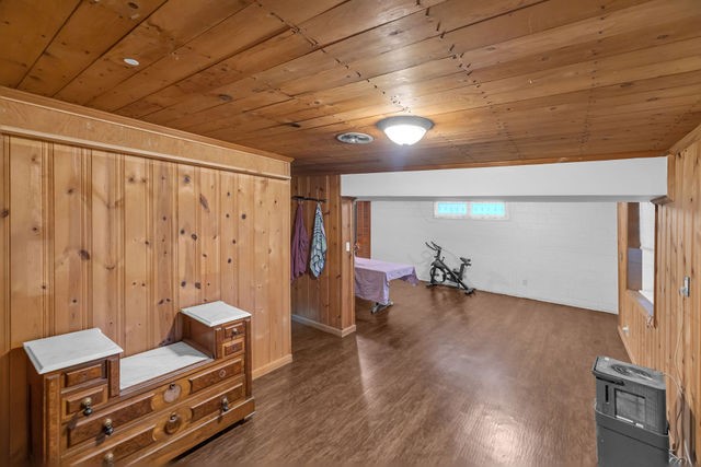 4010 Bayview Drive Property Photo 29