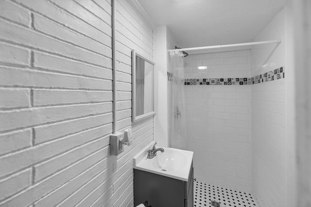 4010 Bayview Drive Property Photo 32