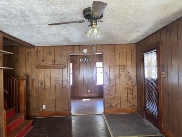 880 W Olive Street Property Photo 3