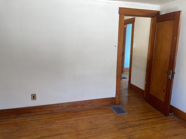 880 W Olive Street Property Photo 19