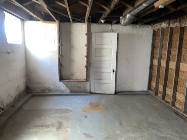 880 W Olive Street Property Photo 22