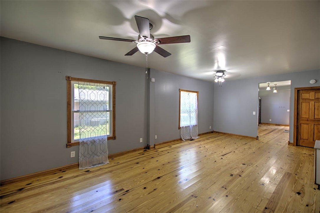 801 6th Street Property Photo 6