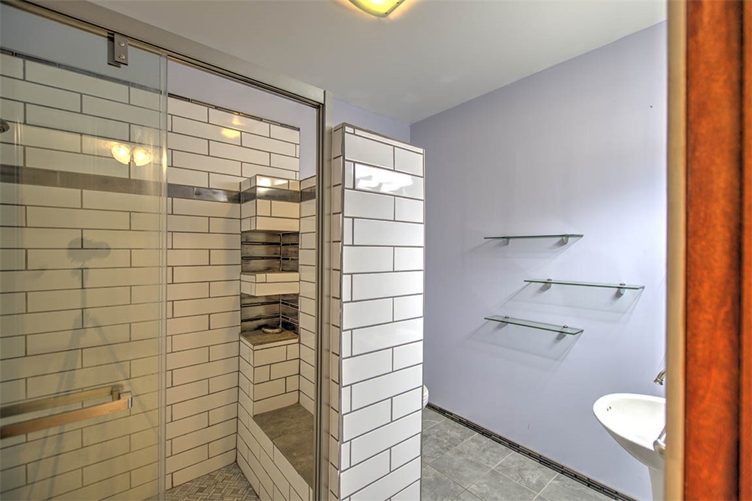 801 6th Street Property Photo 13