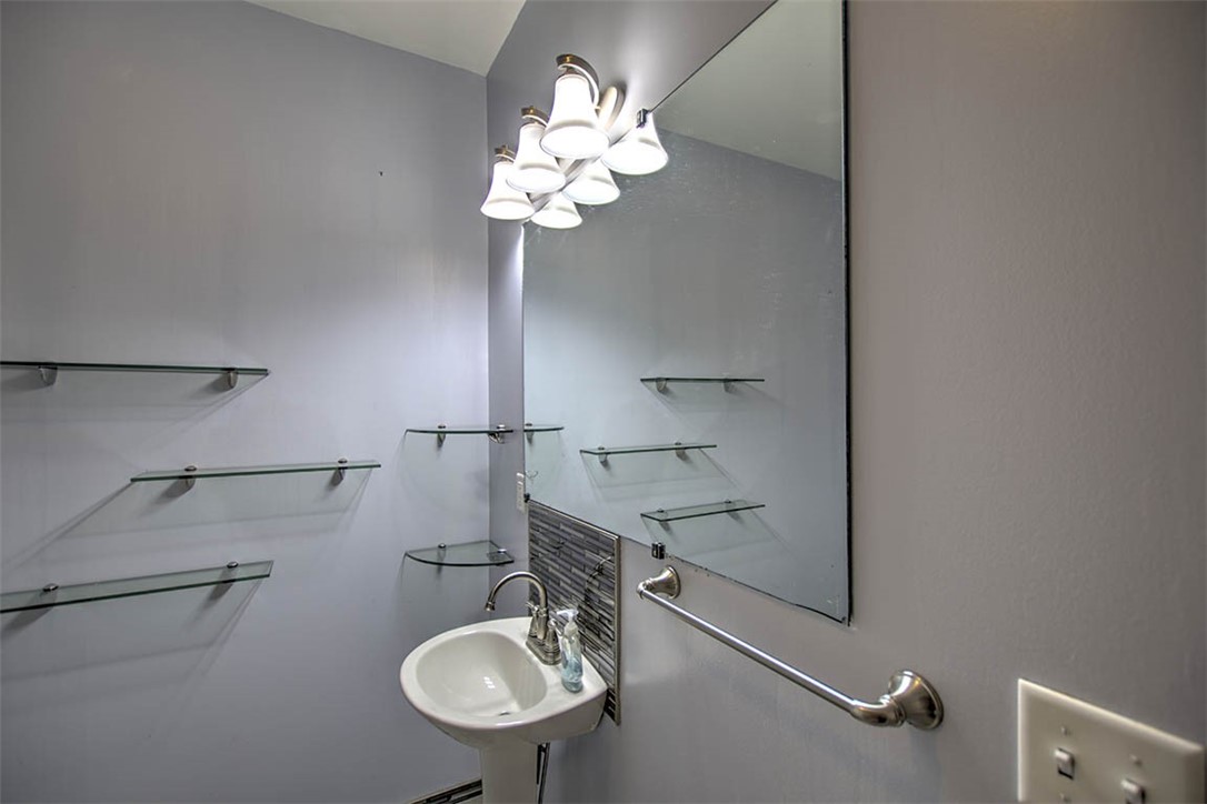 801 6th Street Property Photo 14