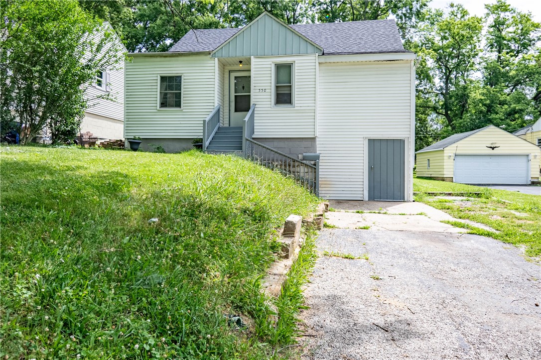 550 Sheridan Drive Property Photo 1