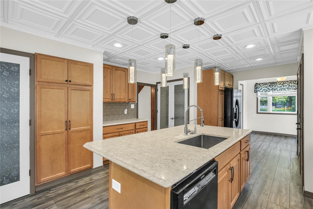 205 6th Street Property Photo 22